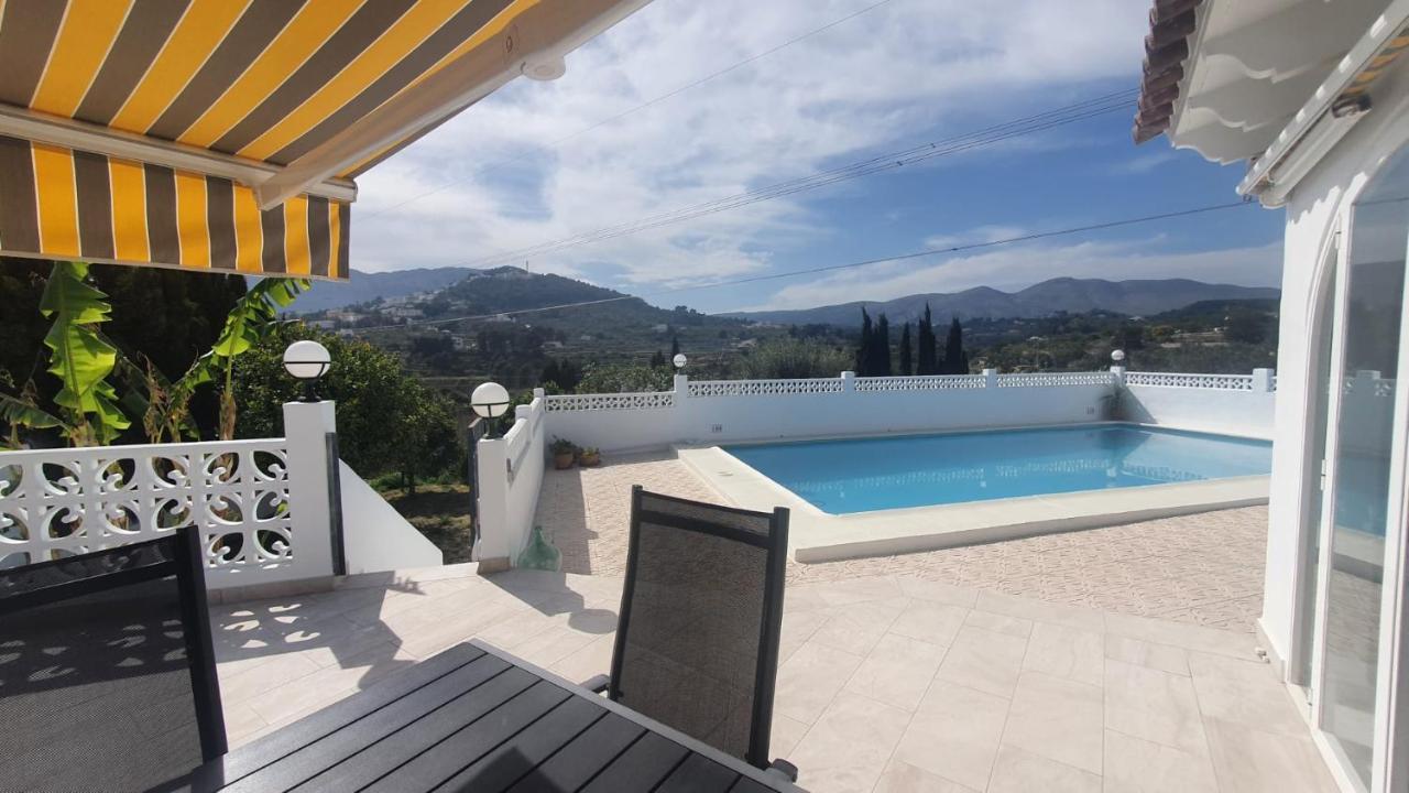Cheerful 2-Bedroom Villa With Private Pool Calpe Exterior photo