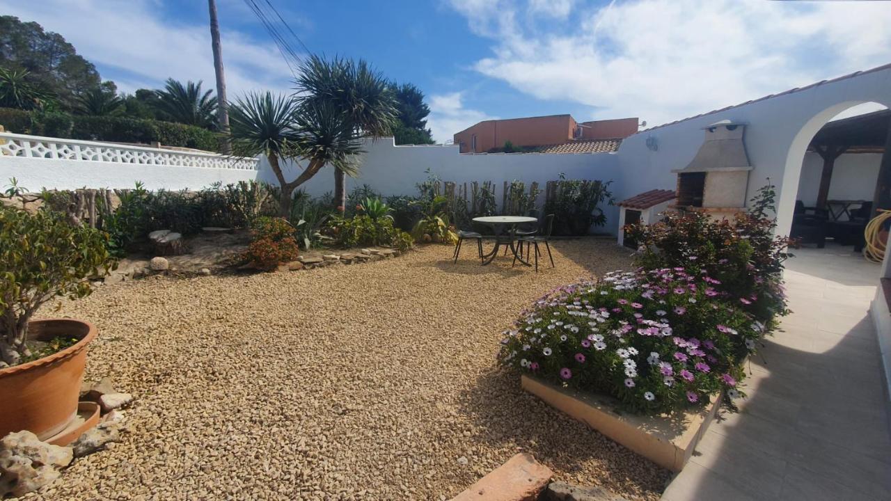 Cheerful 2-Bedroom Villa With Private Pool Calpe Exterior photo